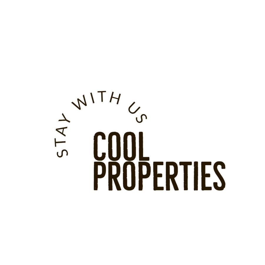 Beautiful At The Springs By Cool *